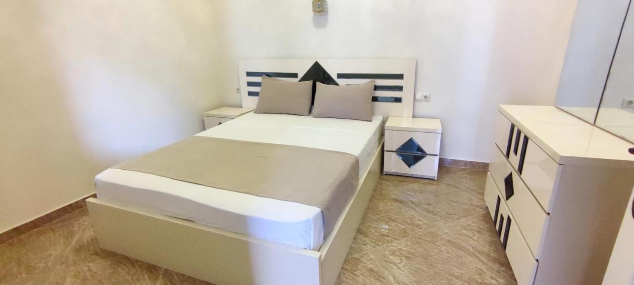 G&L Apartments تبليسي المظهر الخارجي الصورة